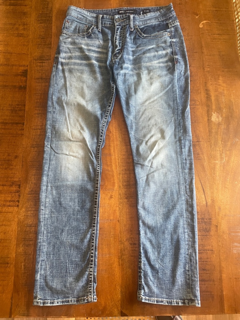 BKE Men's Jake Straight Jeans in Faded Blue Wash